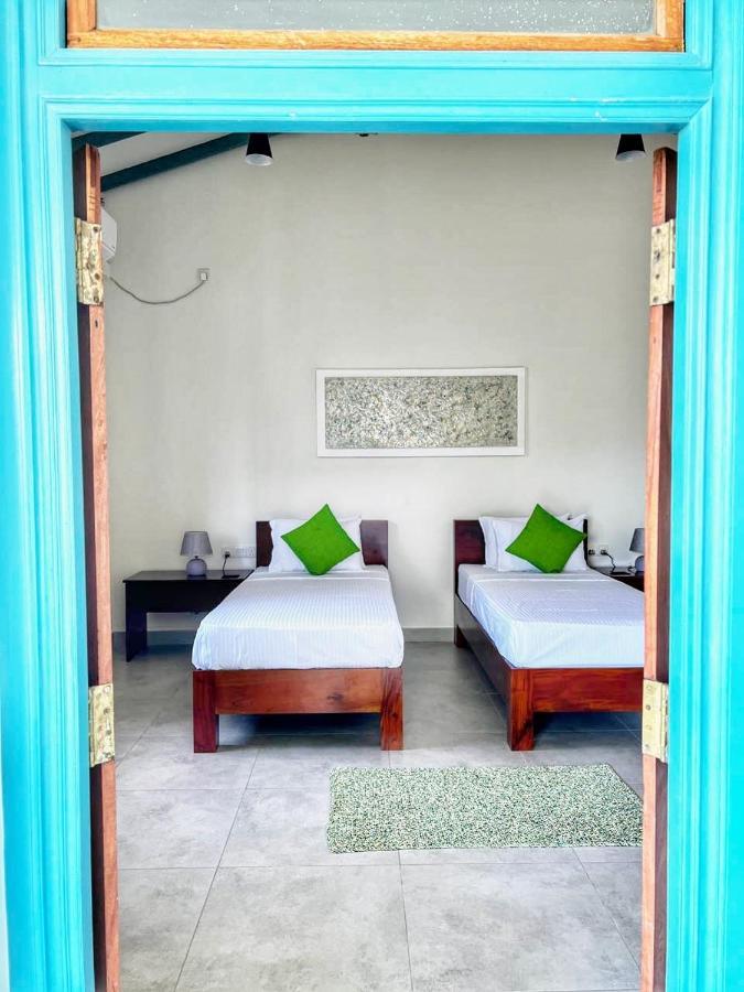Villa Lagoonscape Negombo Exterior photo