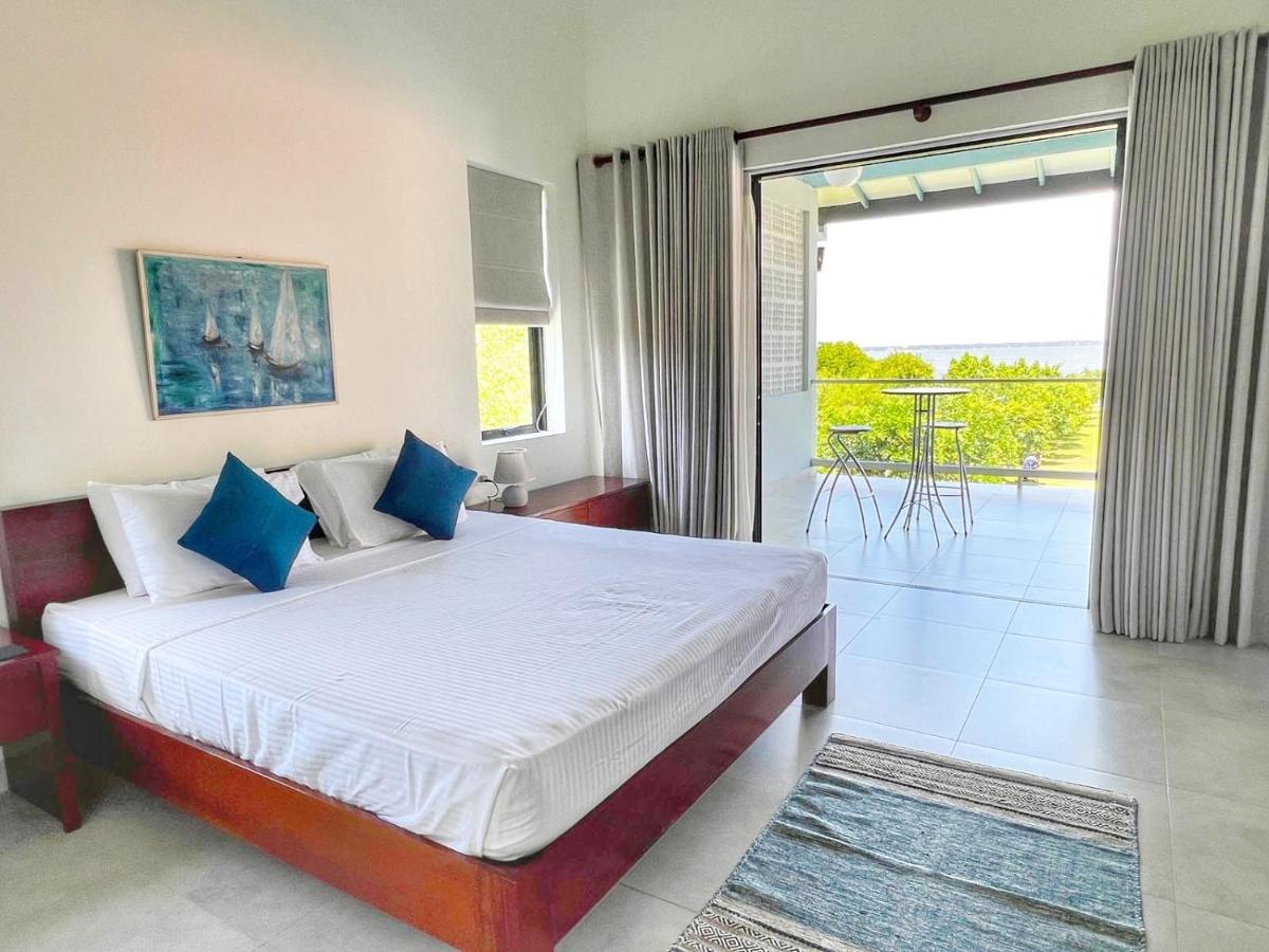 Villa Lagoonscape Negombo Exterior photo